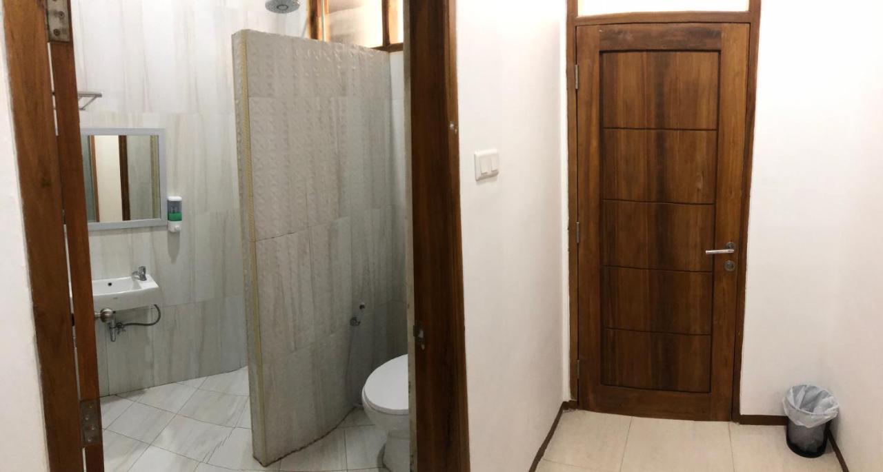 Aurora Hotel Siliwangi Cirebon Exteriör bild